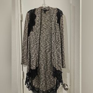 Black and white hi low cardigan